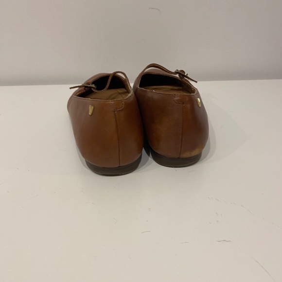 Vionic Delilah Adjustable Strap Mocha Pointed Toe Work Flat Size 7.5 - Picture 9 of 10